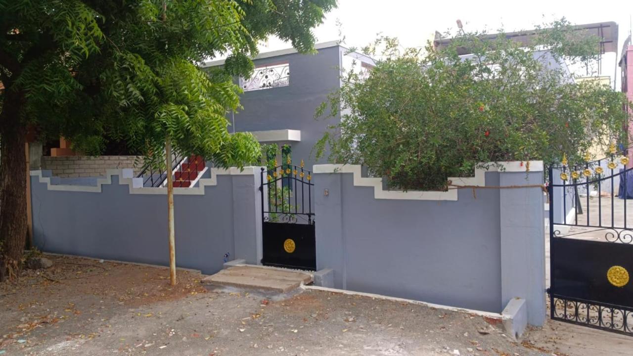 Madurai Koodal Nagar Homestay Buitenkant foto