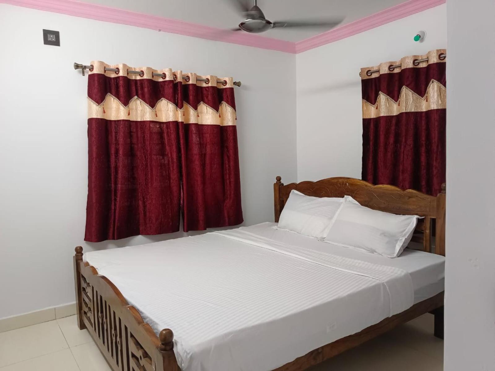 Madurai Koodal Nagar Homestay Buitenkant foto